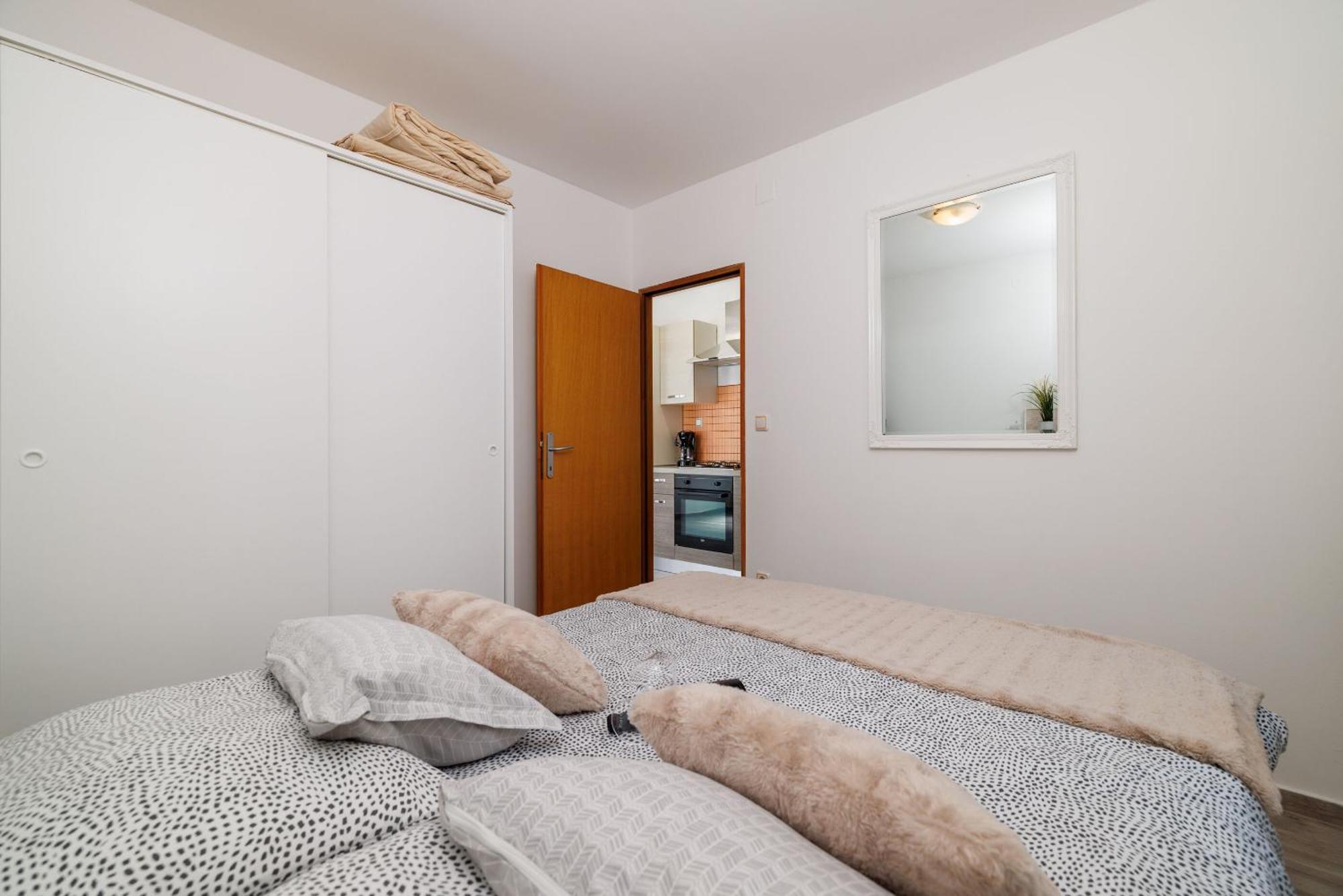 Apartments Luna Цриквениця Екстер'єр фото